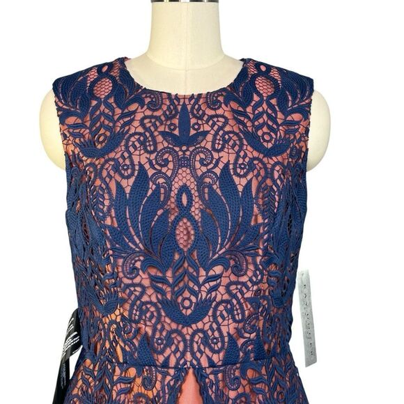 Kay Unger Claudia Navy Floral Lace Walk Thru Cocktail Dress | Size 4 - Picture 10 of 13